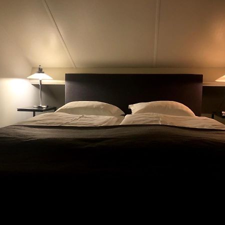 Bed And Breakfast De Biesbosch - In 'T Riet Drimmelen Extérieur photo
